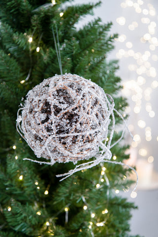 Sunvega Weathered Finish Iron Snowflake Hanging Ball Ornaments for Holiday Decor
