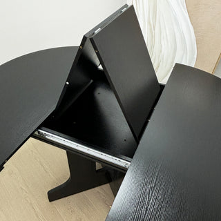 Sunvega Expandable Oval Dining Table with X-Shaped Base and Removable Leaf