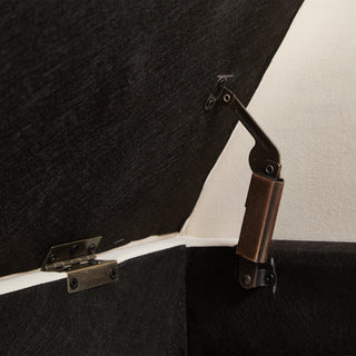 Sunvega Beige Velvet Upholstered Storage Bench with Tufted Design for Bedroom