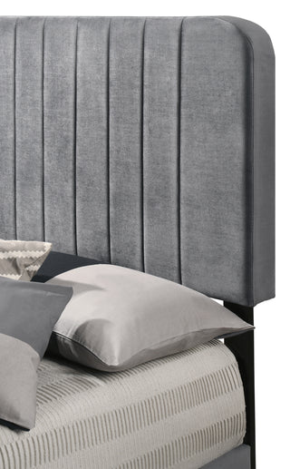 Sunvega Twin Bed Frame in Crisp White for Compact Living Areas