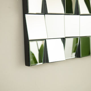 Sunvega Sunburst-Shaped PU Art Decorative Wall Mirror for Bathroom Bedroom