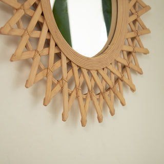 Sunvega Sunburst-Shaped PU Art Decorative Wall Mirror for Bathroom Bedroom
