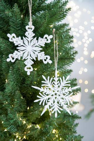 Sunvega Weathered Finish Iron Snowflake Hanging Ball Ornaments for Holiday Decor