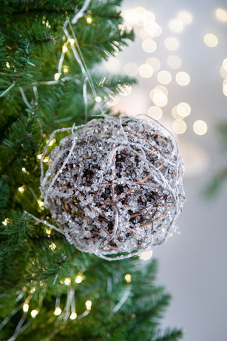 Sunvega Weathered Finish Iron Snowflake Hanging Ball Ornaments for Holiday Decor