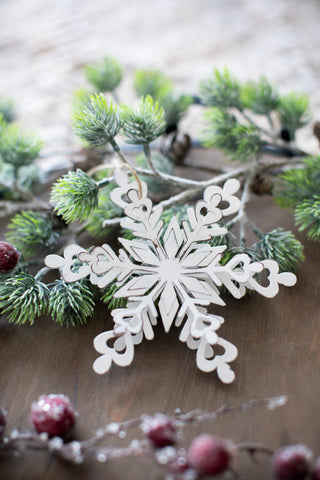 Sunvega Weathered Finish Iron Snowflake Hanging Ball Ornaments for Holiday Decor