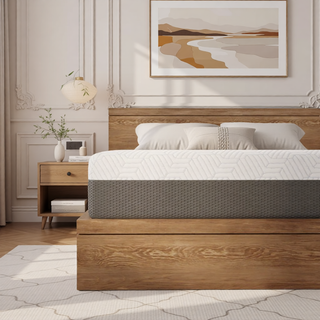 Sunvega Queen Medium Firm Mattress with Phase Change Cooling Cover and Gel Memory Foam