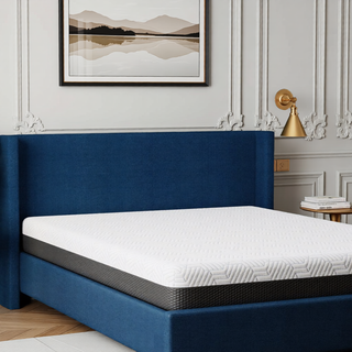 Sunvega Queen Medium Firm Mattress with Phase Change Cooling Cover and Gel Memory Foam