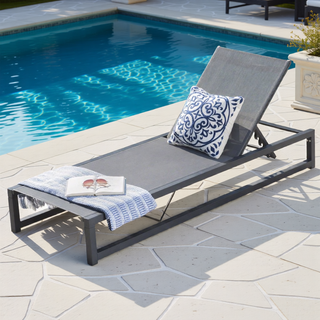 Sunvega Adjustable Patio Chaise Lounge Set of 2 with Breathable Mesh Seat