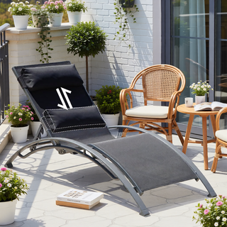 Sunvega Durable Textilene Fabric Chaise Lounge Chairs Set with Side Table