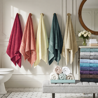 Sunvega 8-Piece Premium Cotton Towel Set with Antimicrobial Treatment for Health and Wellness