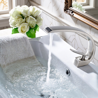 Sunvega Single Handle Waterfall Basin Faucet for Bathroom Sink in Chrome