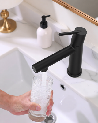 Sunvega Premium Chrome Single Handle Bathroom Faucet with Fountain and Flow Mode
