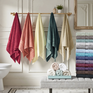 Sunvega 8-Piece Premium Cotton Towel Set with Antimicrobial Treatment for Health and Wellness