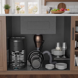 Sunvega 32x19 Inch Undermount Kitchen Sink with Superior Drainage and Soundproofing