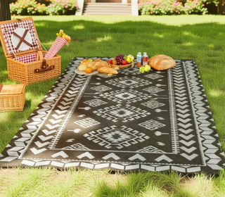Sunvega Reversible Outdoor Rug with Protective Coating and Strap Stakes for Patio