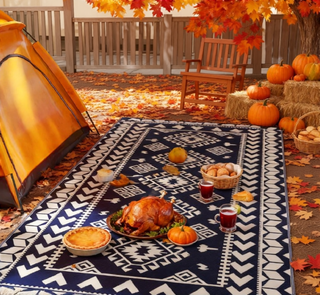 Sunvega Reversible Outdoor Rug with Protective Coating and Strap Stakes for Patio