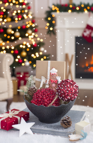 Sunvega Weathered Finish Iron Snowflake Hanging Ball Ornaments for Holiday Decor