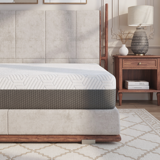 Sunvega Queen Medium Firm Mattress with Phase Change Cooling Cover and Gel Memory Foam