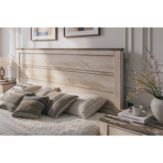 Sunvega White Wash Finish King Bedroom Set with Dresser Mirror Nightstand Chest