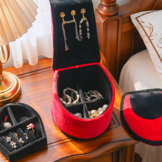 Sunvega High Heel Shoe Design Purple Velvet Jewelry Box with Display Hooks