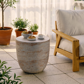 Sunvega Lightweight Concrete Barrel Side Table with Travertine Finish for Indoor Outdoor