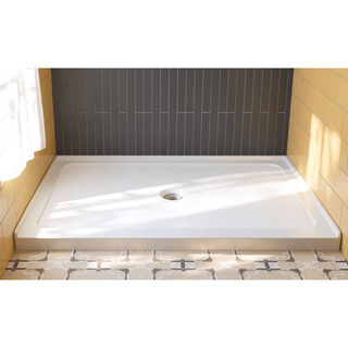 Sunvega 32 x 48 Inch White Shower Base Pan with Center Drain