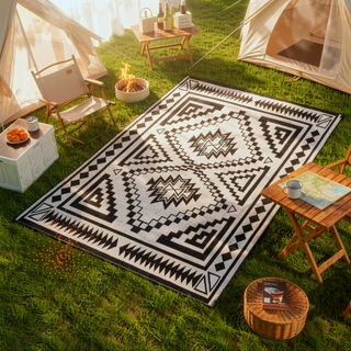 Sunvega Reversible Outdoor Rug with Protective Coating and Strap Stakes for Patio