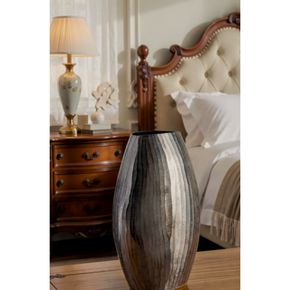 Sunvega Gold Aluminum Chisel Flower Vase with a Short Round Metallic Silhouette