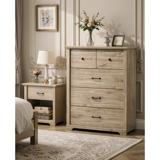 Sunvega Light Oak Finish 4-Drawer Chest with Black Metal Handles