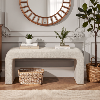 Sunvega Modern Waterfall Bench with Cozy Boucle Fabric for Bedroom