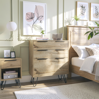 Sunvega Light Oak Dresser with Three Drawers and Superior Top on Hairpin Legs