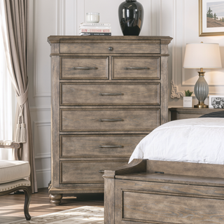 Sunvega Transitional Aged Oak Solid Wood 7-Drawer Chest with Bun Feet