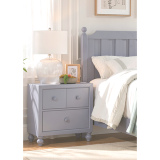 Sunvega Gray Finish Nightstand with Dovetail Drawers and Wood Knobs for Bedroom