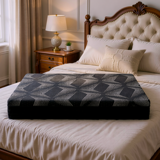Sunvega Diamond Matrix Copper Cooling Hybrid Waterfall Top Mattress with Medium Feel