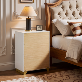 Sunvega Modern Minimalist White 4-Drawer Chest with Spacious Storage for Bedroom