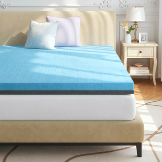 Sunvega 2 Inch Gel Infused Cooling Memory Foam Queen Mattress Topper for Pressure Relief