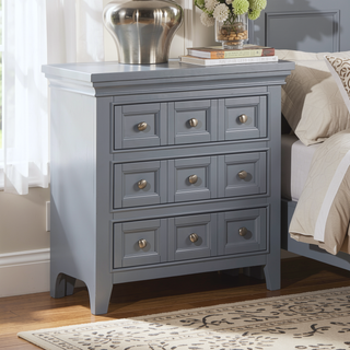 Sunvega Transitional Style Solid Wood Nightstand with Round Knobs and 3 Drawers