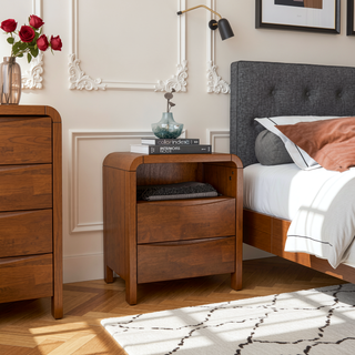 Sunvega Mid Century Modern Solid Wood 2-Drawer Nightstand For Bedroom