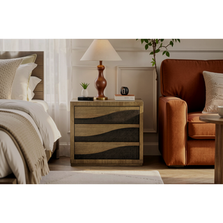 Sunvega Eucalyptus Veneer Bachelor Chest with Soft-Close Drawers and Cedar Lining