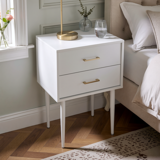 Sunvega Mid-Century Modern White Nightstand with Tapered Legs and Gold Handles