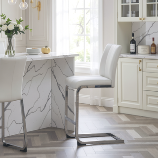 Sunvega Upholstered Bar Stools with L Shape Legs and Metal Footrest Set of 4