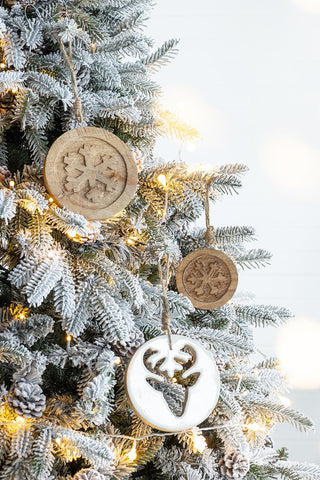 Sunvega Weathered Finish Iron Snowflake Hanging Ball Ornaments for Holiday Decor
